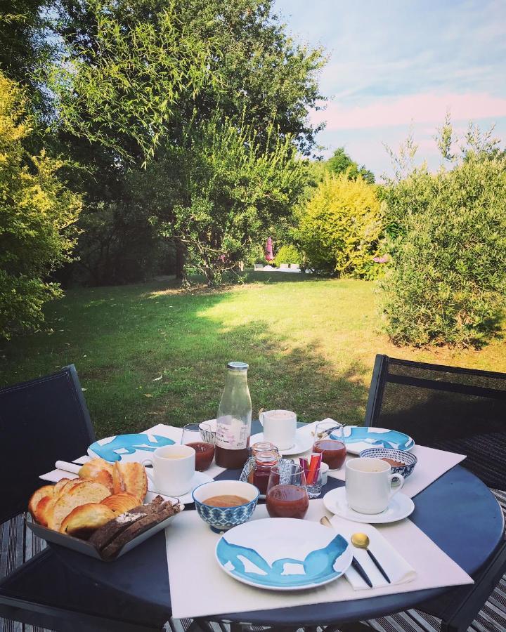 Les Arbres Rouges Bed & Breakfast Suce-sur-Erdre Exterior photo